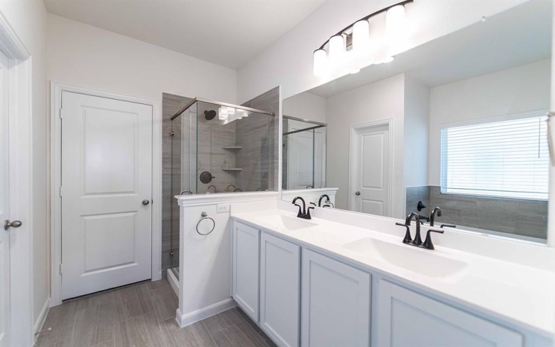 2209 Bridgeport Street, Forney, TX 75126, 4 Bedrooms Bedrooms, ,2 BathroomsBathrooms,Residential,For Sale,2209 Bridgeport Street,20745188