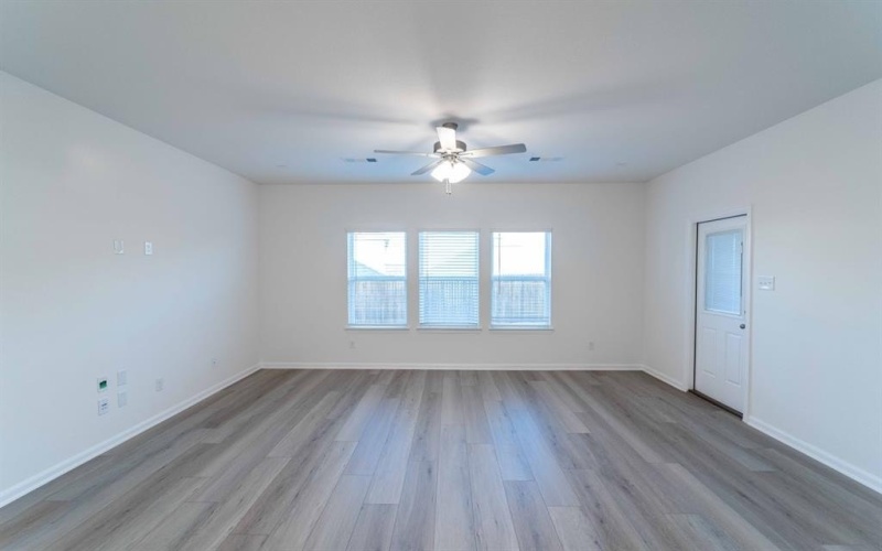 2209 Bridgeport Street, Forney, TX 75126, 4 Bedrooms Bedrooms, ,2 BathroomsBathrooms,Residential,For Sale,2209 Bridgeport Street,20745188