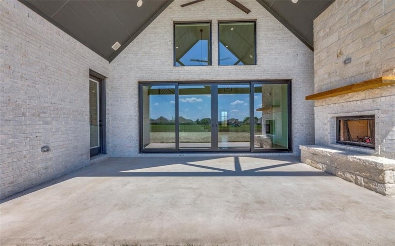 1120 Stonebridge Pass, Gunter, TX 75058, 4 Habitaciones Habitaciones , ,5 BañosBaños,Residential,En Venta,1120 Stonebridge Pass,20733861