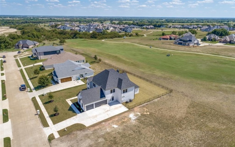 1120 Stonebridge Pass, Gunter, TX 75058, 4 Habitaciones Habitaciones , ,5 BañosBaños,Residential,En Venta,1120 Stonebridge Pass,20733861