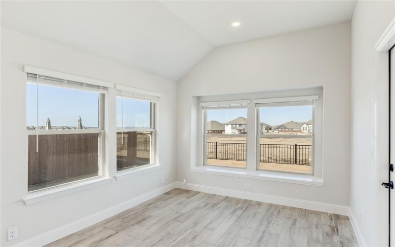 1906 Midhurst Drive, Forney, TX 75126, 4 Habitaciones Habitaciones , ,3 BañosBaños,Residential,En Venta,1906 Midhurst Drive,20745552