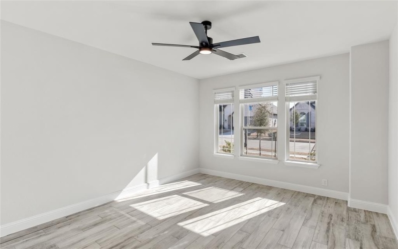 1906 Midhurst Drive, Forney, TX 75126, 4 Habitaciones Habitaciones , ,3 BañosBaños,Residential,En Venta,1906 Midhurst Drive,20745552