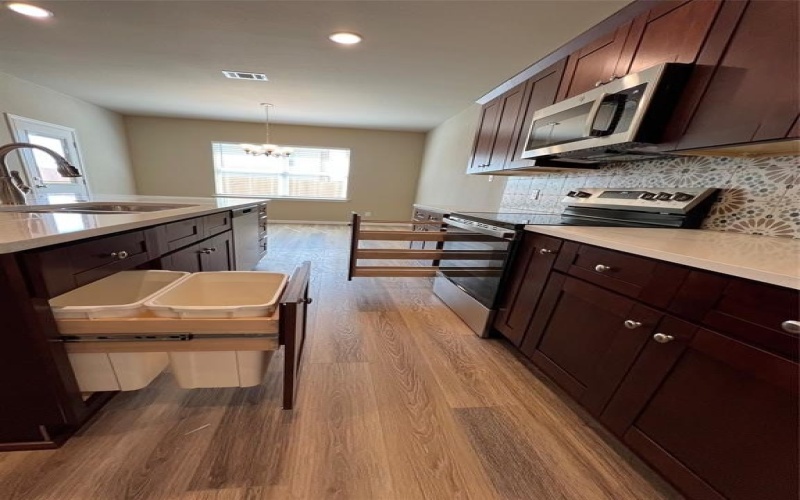100 Levi Drive, Cleburne, TX 76031, 4 Bedrooms Bedrooms, ,2 BathroomsBathrooms,Residential,For Sale,100 Levi Drive,20734256