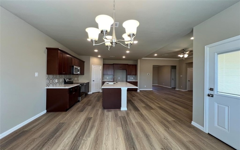 100 Levi Drive, Cleburne, TX 76031, 4 Bedrooms Bedrooms, ,2 BathroomsBathrooms,Residential,For Sale,100 Levi Drive,20734256