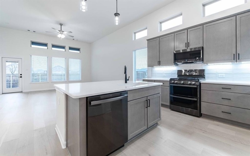 2016 Placerville Street, Forney, TX 75126, 4 Bedrooms Bedrooms, ,3 BathroomsBathrooms,Residential,For Sale,2016 Placerville Street,20745595