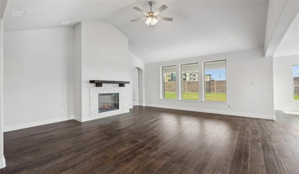 2805 Spring Valley Drive, Anna, TX 75409, 4 Bedrooms Bedrooms, ,2 BathroomsBathrooms,Residential,For Sale,2805 Spring Valley Drive,20734756