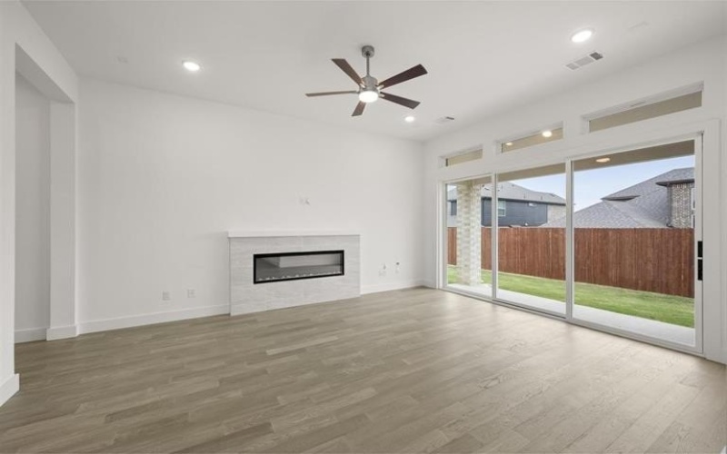 2109 Phoebe Drive, Mansfield, TX 76063, 4 Habitaciones Habitaciones , ,3 BañosBaños,Residential,En Venta,2109 Phoebe Drive,20734892