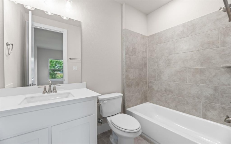 5201 Terrific Lane, Alvarado, TX 76009, 5 Bedrooms Bedrooms, ,5 BathroomsBathrooms,Residential,For Sale,5201 Terrific Lane,20746236