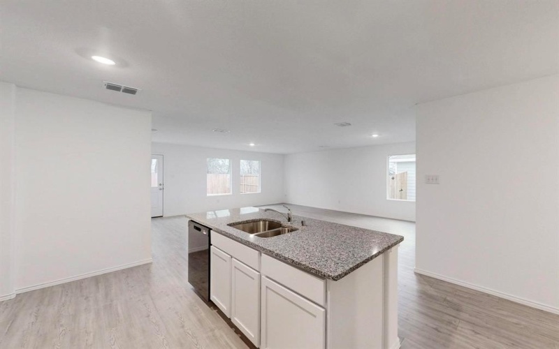 1813 Ashland Street, McKinney, TX 75071, 4 Bedrooms Bedrooms, ,2 BathroomsBathrooms,Residential Lease,For Rent,1813 Ashland Street,20735172