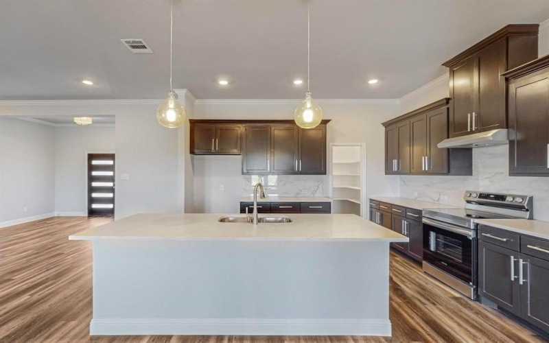 3055 County Road 4301, Greenville, TX 75401, 4 Bedrooms Bedrooms, ,2 BathroomsBathrooms,Residential,For Sale,3055 County Road 4301,20735428