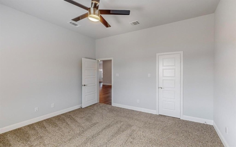 3055 County Road 4301, Greenville, TX 75401, 4 Bedrooms Bedrooms, ,2 BathroomsBathrooms,Residential,For Sale,3055 County Road 4301,20735428