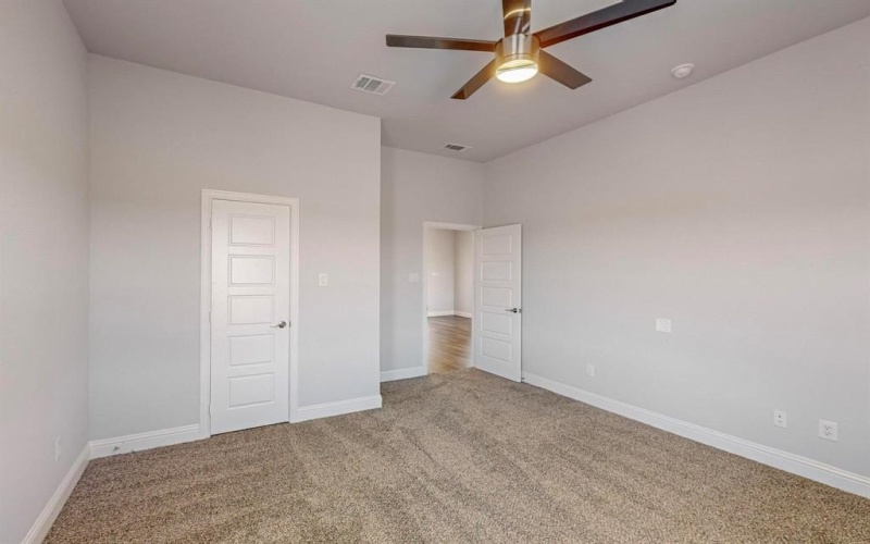 3055 County Road 4301, Greenville, TX 75401, 4 Bedrooms Bedrooms, ,2 BathroomsBathrooms,Residential,For Sale,3055 County Road 4301,20735428