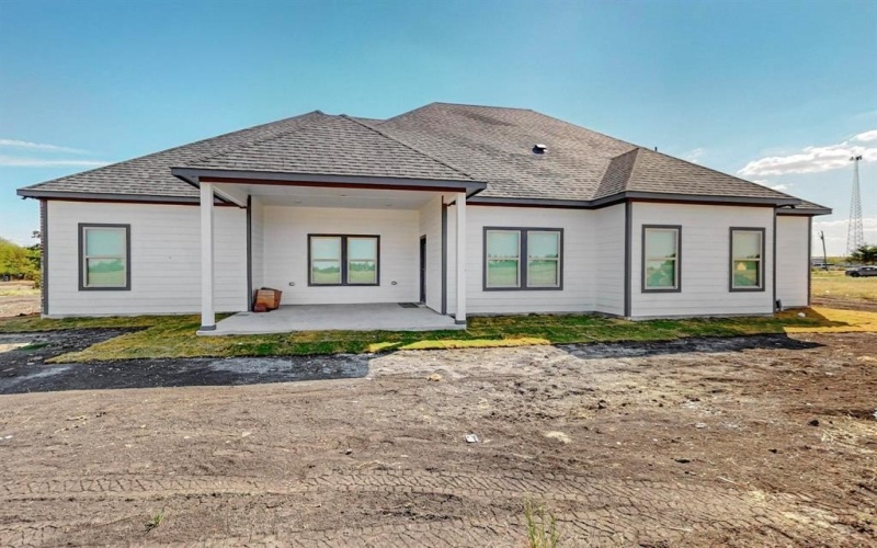3055 County Road 4301, Greenville, TX 75401, 4 Bedrooms Bedrooms, ,2 BathroomsBathrooms,Residential,For Sale,3055 County Road 4301,20735428