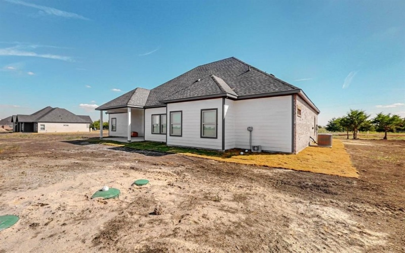3055 County Road 4301, Greenville, TX 75401, 4 Bedrooms Bedrooms, ,2 BathroomsBathrooms,Residential,For Sale,3055 County Road 4301,20735428
