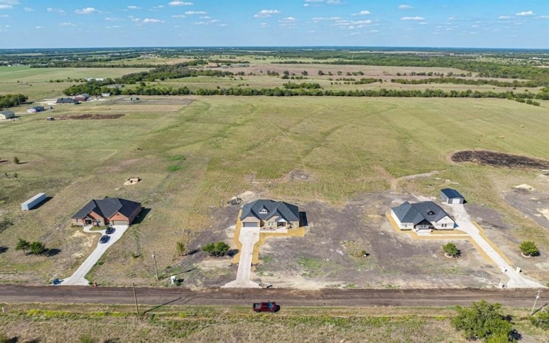 3055 County Road 4301, Greenville, TX 75401, 4 Bedrooms Bedrooms, ,2 BathroomsBathrooms,Residential,For Sale,3055 County Road 4301,20735428
