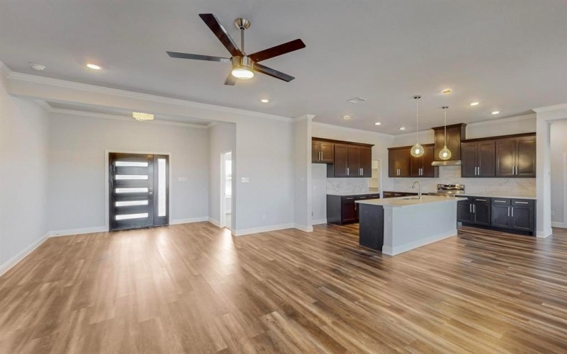3055 County Road 4301, Greenville, TX 75401, 4 Bedrooms Bedrooms, ,2 BathroomsBathrooms,Residential,For Sale,3055 County Road 4301,20735428