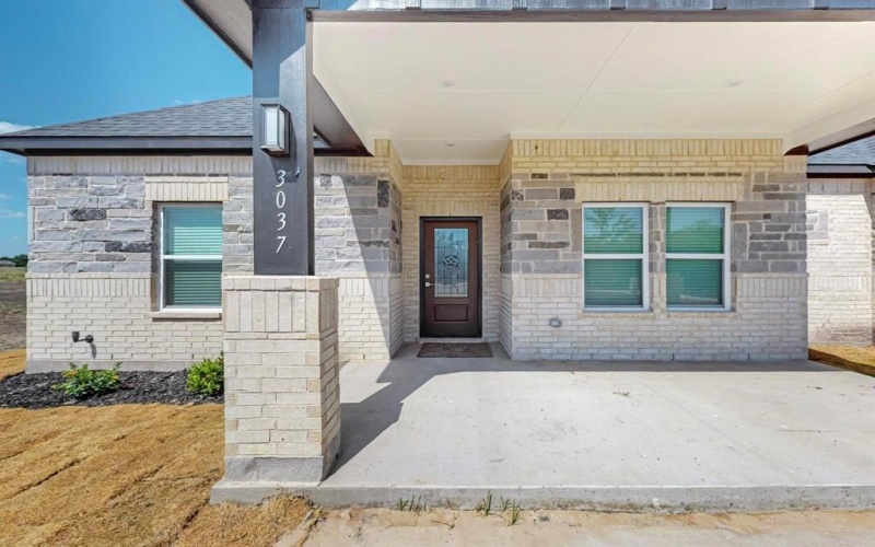 3037 County Road 4301, Greenville, TX 75401, 4 Bedrooms Bedrooms, ,2 BathroomsBathrooms,Residential,For Sale,3037 County Road 4301,20735444