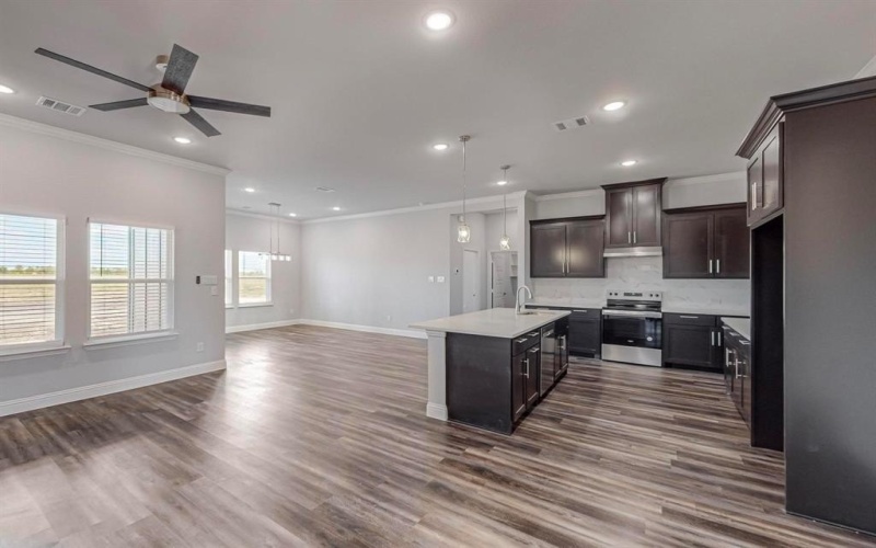 3037 County Road 4301, Greenville, TX 75401, 4 Bedrooms Bedrooms, ,2 BathroomsBathrooms,Residential,For Sale,3037 County Road 4301,20735444