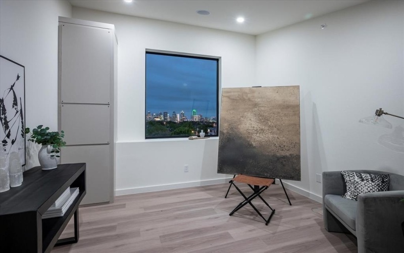 4534 Lake Avenue #104, Dallas, TX 75219, 3 Habitaciones Habitaciones , ,3 BañosBaños,Residential,En Venta,4534 Lake Avenue,20749991