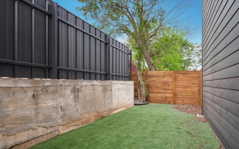 4534 Lake Avenue #104, Dallas, TX 75219, 3 Habitaciones Habitaciones , ,3 BañosBaños,Residential,En Venta,4534 Lake Avenue,20749991