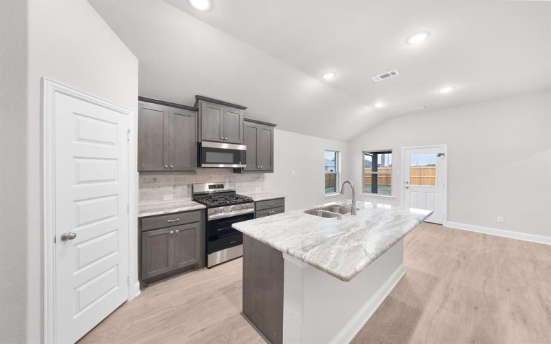 6620 Pattison, Greenville, TX 75402, 4 Bedrooms Bedrooms, ,2 BathroomsBathrooms,Residential,For Sale,6620 Pattison,20750179