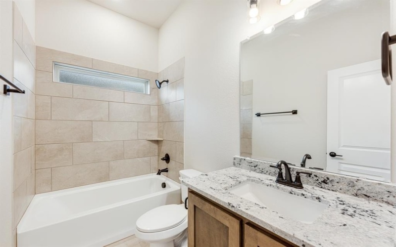 1014 Fairhaven Drive, Midlothian, TX 76065, 4 Habitaciones Habitaciones , ,3 BañosBaños,Residential,En Venta,1014 Fairhaven Drive,20750265