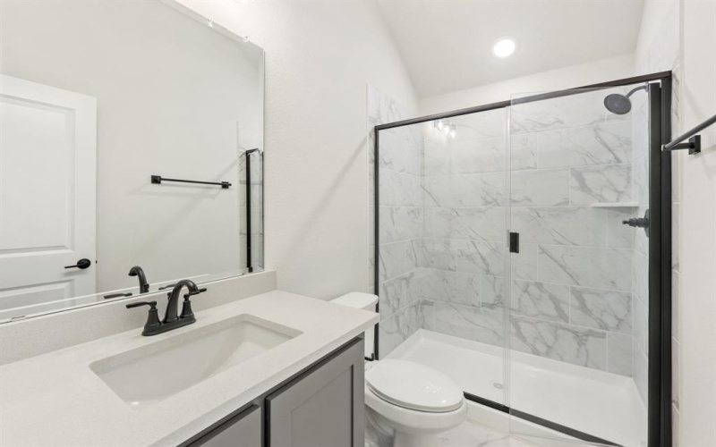1030 Fairhaven Drive, Midlothian, TX 76065, 5 Bedrooms Bedrooms, ,5 BathroomsBathrooms,Residential,For Sale,1030 Fairhaven Drive,20750375