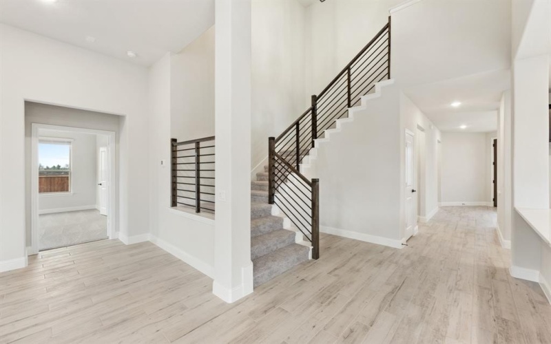 1030 Fairhaven Drive, Midlothian, TX 76065, 5 Bedrooms Bedrooms, ,5 BathroomsBathrooms,Residential,For Sale,1030 Fairhaven Drive,20750375