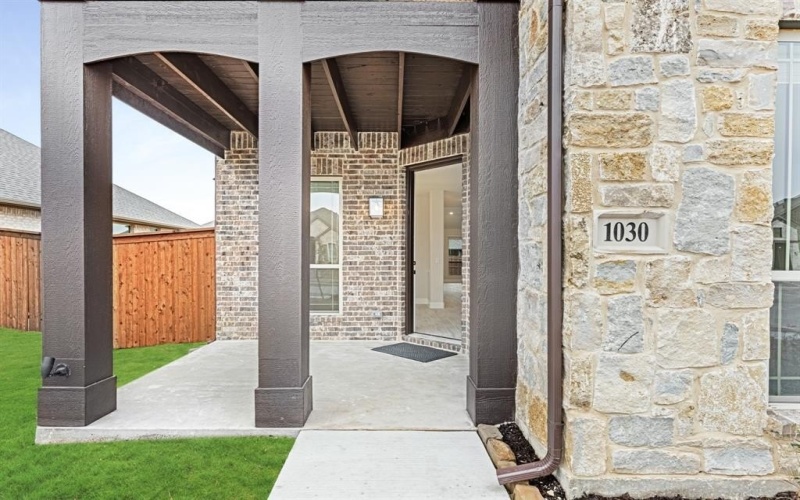 1030 Fairhaven Drive, Midlothian, TX 76065, 5 Bedrooms Bedrooms, ,5 BathroomsBathrooms,Residential,For Sale,1030 Fairhaven Drive,20750375