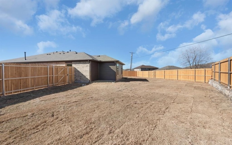 6604 Pattison, Greenville, TX 75402, 3 Bedrooms Bedrooms, ,2 BathroomsBathrooms,Residential,For Sale,6604 Pattison,20750378