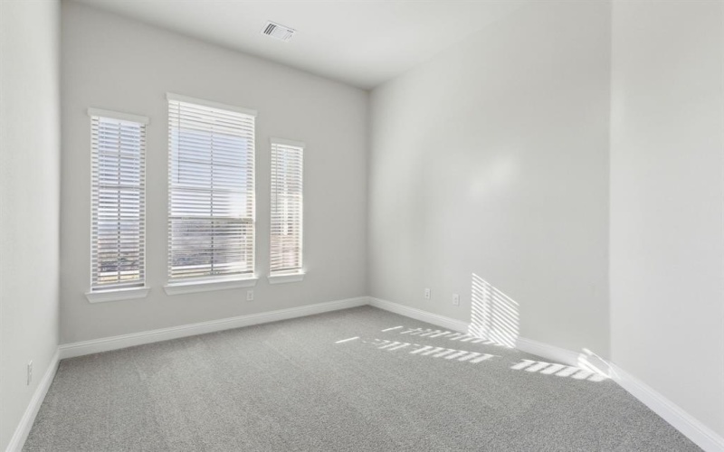 1005 Daisy Way, Crowley, TX 76036, 4 Bedrooms Bedrooms, ,3 BathroomsBathrooms,Residential,For Sale,1005 Daisy Way,20751136