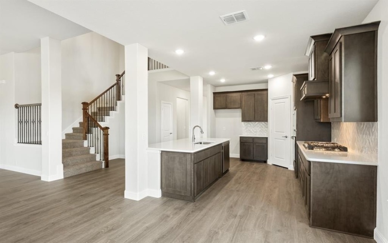 3901 Birch Grove Bend, Denton, TX 76226, 5 Bedrooms Bedrooms, ,5 BathroomsBathrooms,Residential,For Sale,3901 Birch Grove Bend,20751174