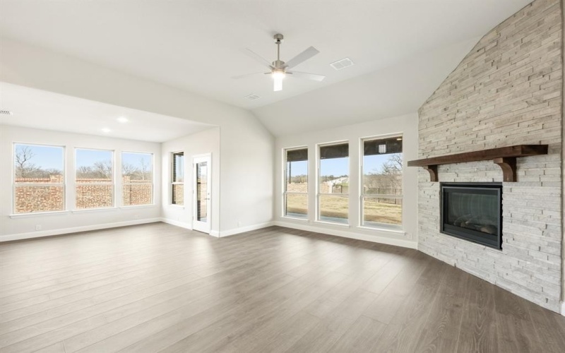 3901 Birch Grove Bend, Denton, TX 76226, 5 Bedrooms Bedrooms, ,5 BathroomsBathrooms,Residential,For Sale,3901 Birch Grove Bend,20751174