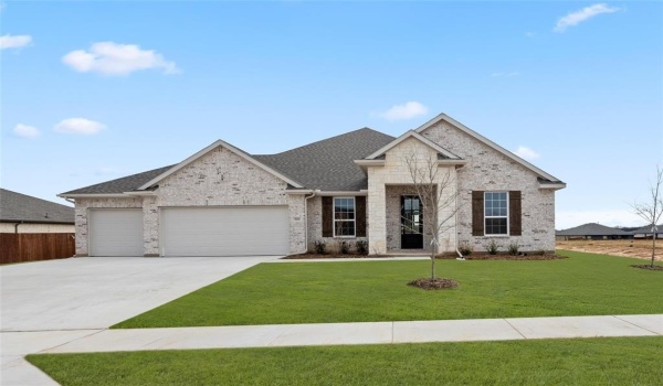 504 Pebble Circle, Azle, TX 76020, 3 Bedrooms Bedrooms, ,2 BathroomsBathrooms,Residential,For Sale,504 Pebble Circle,20751196