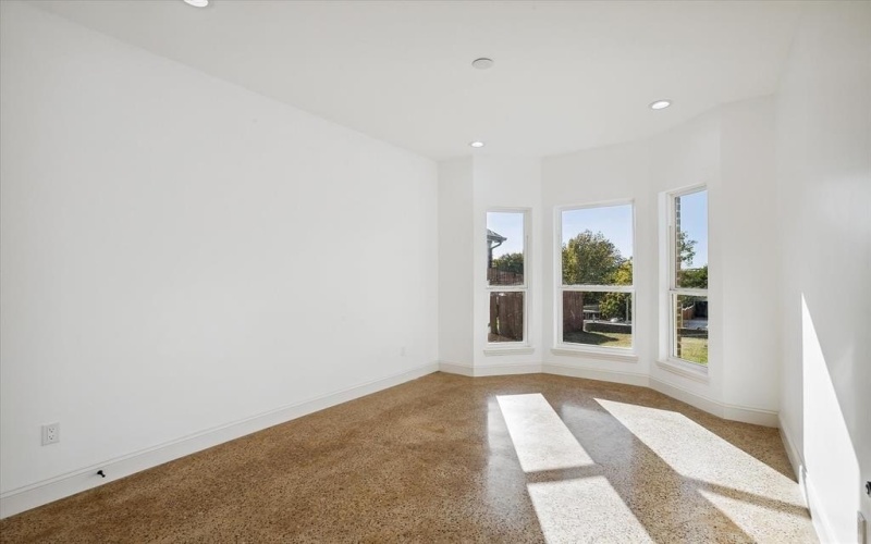 116 S Tatum Avenue, Dallas, TX 75211, 3 Bedrooms Bedrooms, ,2 BathroomsBathrooms,Residential,For Sale,116 S Tatum Avenue,20765355