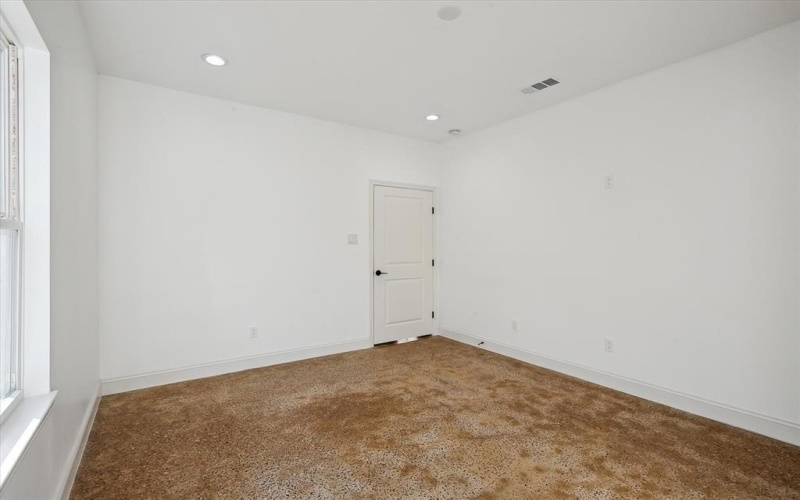 116 S Tatum Avenue, Dallas, TX 75211, 3 Bedrooms Bedrooms, ,2 BathroomsBathrooms,Residential,For Sale,116 S Tatum Avenue,20765355