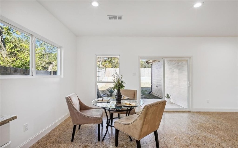 116 S Tatum Avenue, Dallas, TX 75211, 3 Bedrooms Bedrooms, ,2 BathroomsBathrooms,Residential,For Sale,116 S Tatum Avenue,20765355