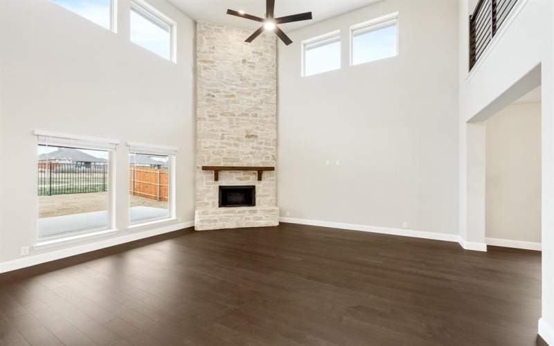 4021 Eagles Bluff Road, Midlothian, TX 76065, 5 Habitaciones Habitaciones , ,5 BañosBaños,Residential,En Venta,4021 Eagles Bluff Road,20765459