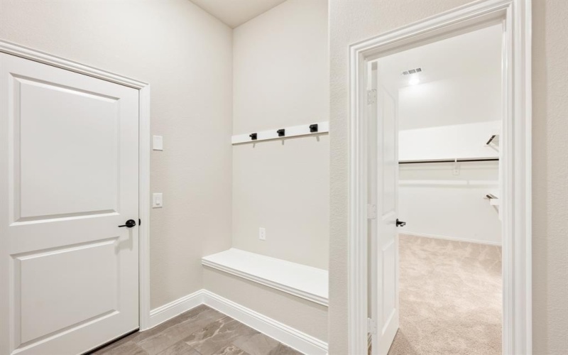 4021 Eagles Bluff Road, Midlothian, TX 76065, 5 Habitaciones Habitaciones , ,5 BañosBaños,Residential,En Venta,4021 Eagles Bluff Road,20765459