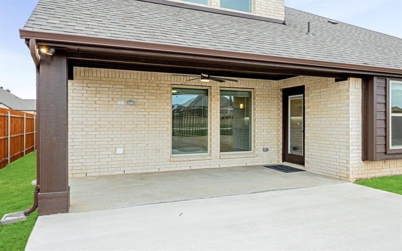 4021 Eagles Bluff Road, Midlothian, TX 76065, 5 Habitaciones Habitaciones , ,5 BañosBaños,Residential,En Venta,4021 Eagles Bluff Road,20765459