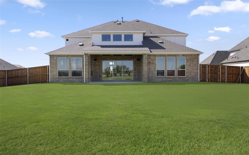 9737 Palermo Drive, Mesquite, TX 75126, 6 Bedrooms Bedrooms, ,5 BathroomsBathrooms,Residential,For Sale,9737 Palermo Drive,20756999