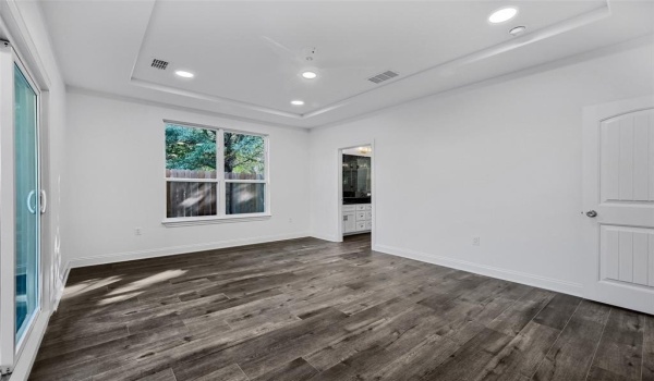 207 W Wilson Ave., Sherman, TX 75090, 4 Bedrooms Bedrooms, ,3 BathroomsBathrooms,Residential,For Sale,207 W Wilson Ave.,20757000