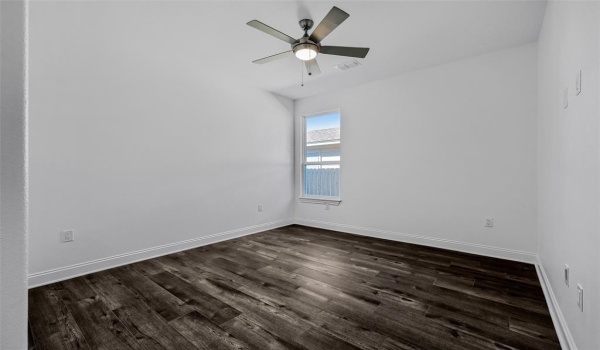 207 W Wilson Ave., Sherman, TX 75090, 4 Bedrooms Bedrooms, ,3 BathroomsBathrooms,Residential,For Sale,207 W Wilson Ave.,20757000