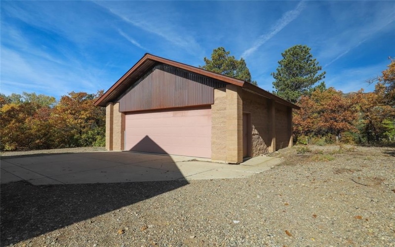 3456 CR 124, Durango, CO 81326, 9 Bedrooms Bedrooms, ,6 BathroomsBathrooms,Residential,For Sale,3456 CR 124,20765550