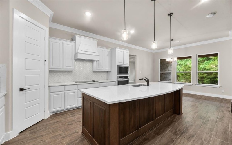 2201 Crystal Palace Boulevard, Alvarado, TX 76009, 4 Habitaciones Habitaciones , ,2 BañosBaños,Residential,En Venta,2201 Crystal Palace Boulevard,20757341