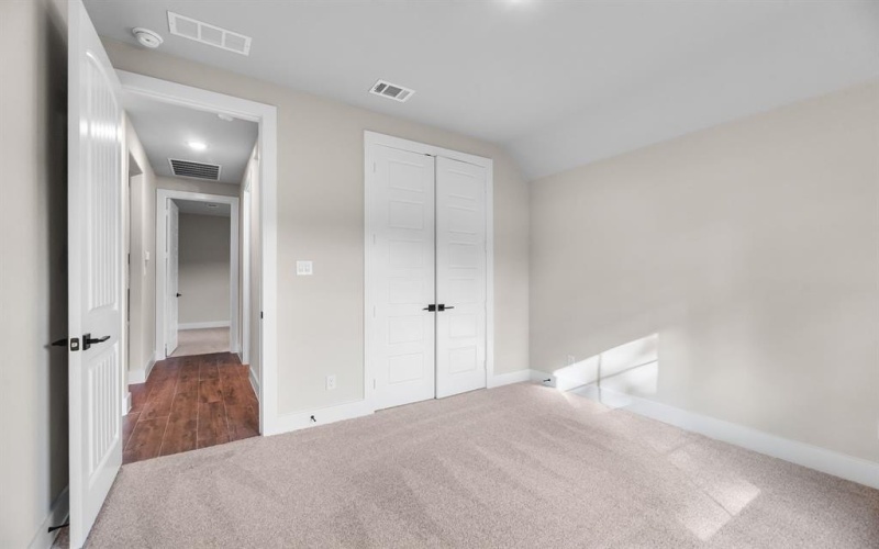 2201 Crystal Palace Boulevard, Alvarado, TX 76009, 4 Habitaciones Habitaciones , ,2 BañosBaños,Residential,En Venta,2201 Crystal Palace Boulevard,20757341