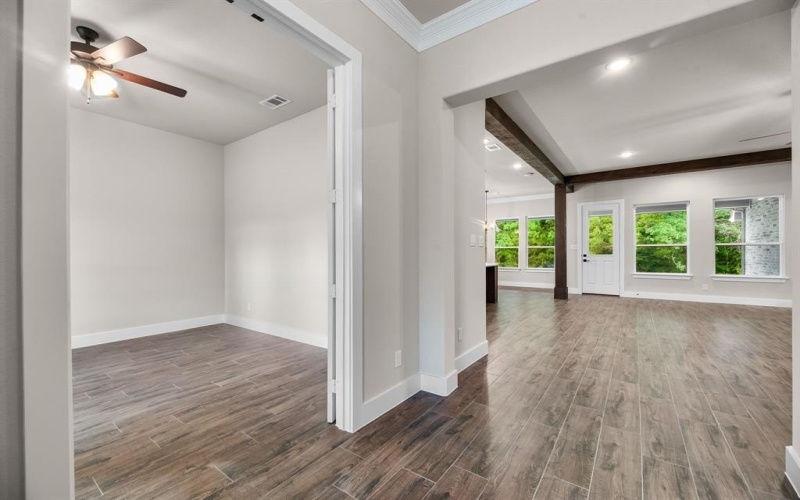 2201 Crystal Palace Boulevard, Alvarado, TX 76009, 4 Habitaciones Habitaciones , ,2 BañosBaños,Residential,En Venta,2201 Crystal Palace Boulevard,20757341