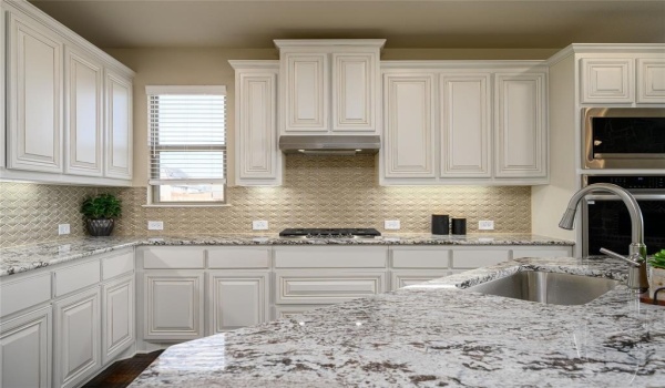 2808 Dolomite Drive, Sherman, TX 75092, 4 Bedrooms Bedrooms, ,3 BathroomsBathrooms,Residential,For Sale,2808 Dolomite Drive,20757556