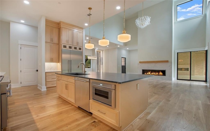 4208 Allencrest, Dallas, TX 75244, 5 Bedrooms Bedrooms, ,7 BathroomsBathrooms,Residential,For Sale,4208 Allencrest,20758749