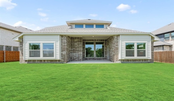 3909 Birch Grove Bend, Denton, TX 76226, 4 Bedrooms Bedrooms, ,3 BathroomsBathrooms,Residential,For Sale,3909 Birch Grove Bend,20766930